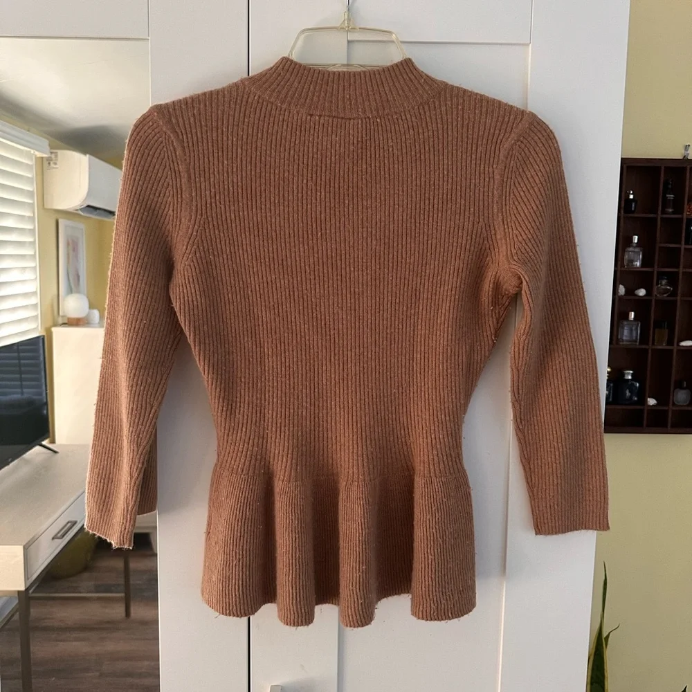 Tory Burch Ribbed Peplum Sweater - Camel